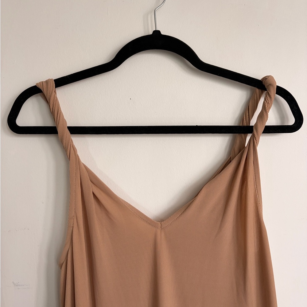 Maxi Dress with twisted straps - Picture 3 of 6